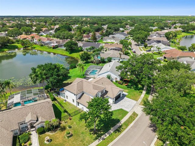 14324 LORD BARCLAY DRIVE, Orlando, FL 32837