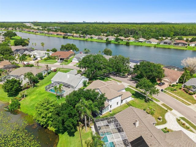 14324 LORD BARCLAY DRIVE, Orlando, FL 32837