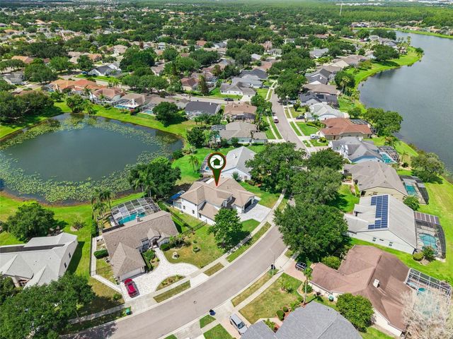 14324 LORD BARCLAY DRIVE, Orlando, FL 32837