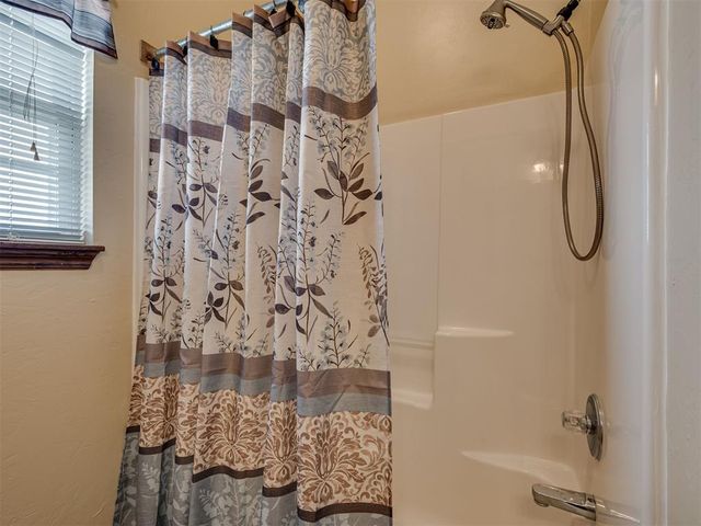 6001 Chloe Lane, Norman, OK 73026