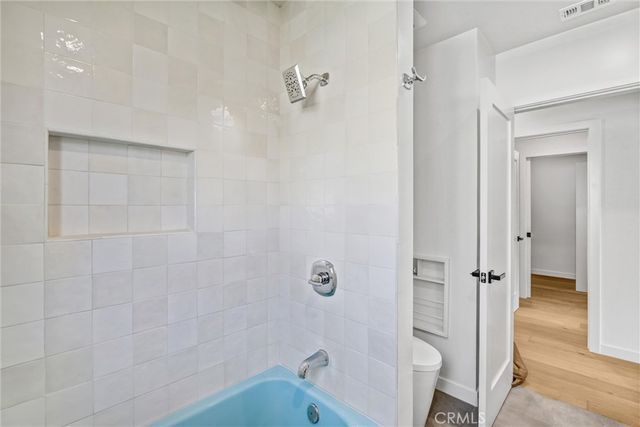 3811 S Norton, Los Angeles, CA 90008