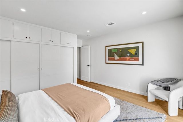 3811 S Norton, Los Angeles, CA 90008