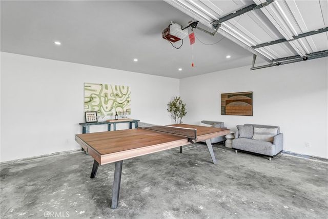 3811 S Norton, Los Angeles, CA 90008