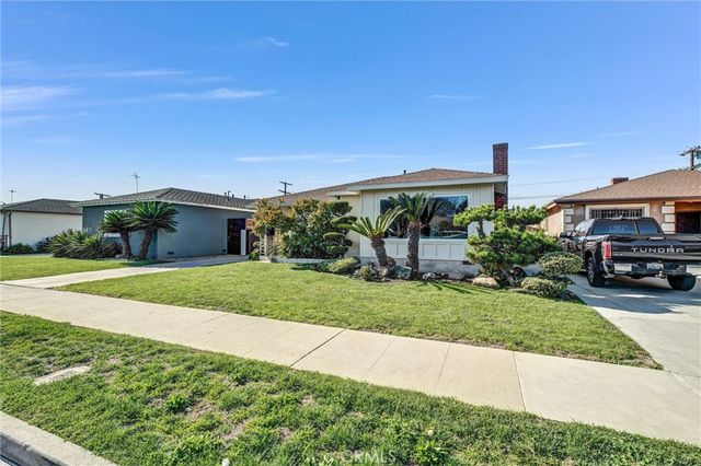 3811 S Norton, Los Angeles, CA 90008