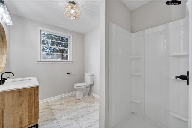 58 Lakeland CIR, Troutville, VA 24175