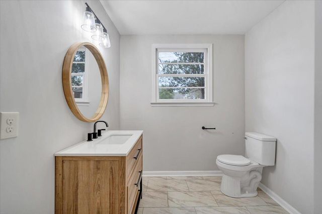 58 Lakeland CIR, Troutville, VA 24175