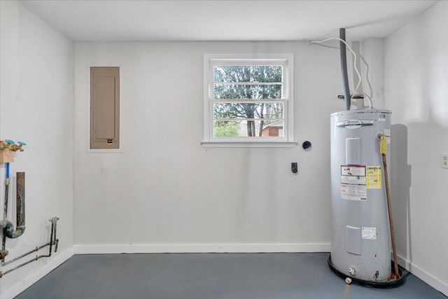 58 Lakeland CIR, Troutville, VA 24175