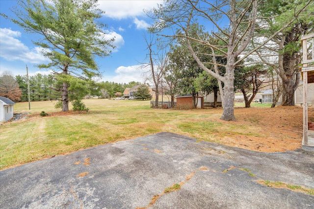 58 Lakeland CIR, Troutville, VA 24175