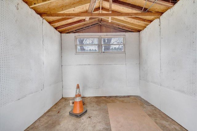 58 Lakeland CIR, Troutville, VA 24175