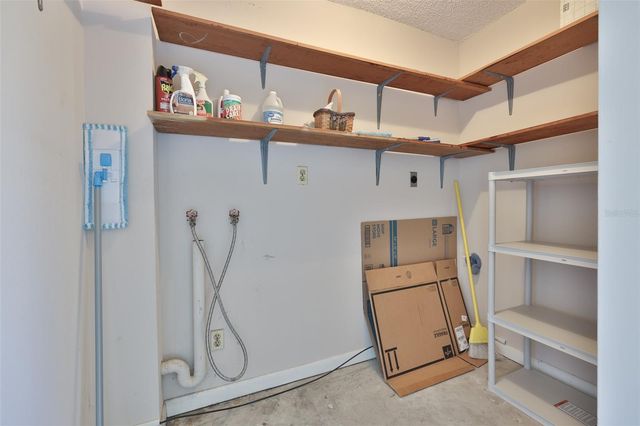 13626 GREENFIELD DRIVE 205, Tampa, FL 33618