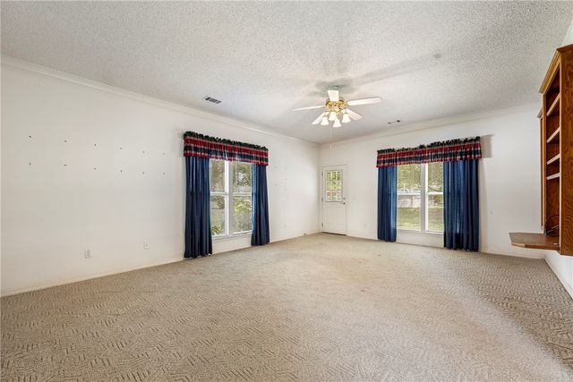 912 NW 9th Street, Bentonville, AR 72712