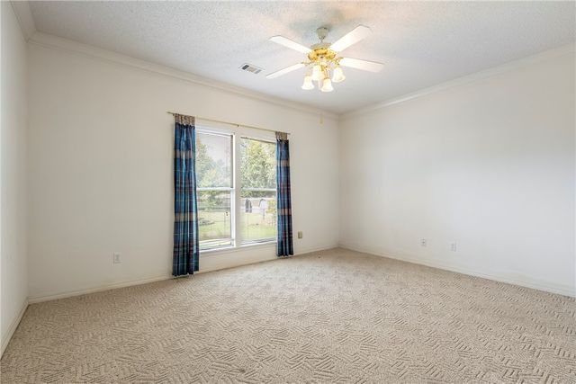 912 NW 9th Street, Bentonville, AR 72712