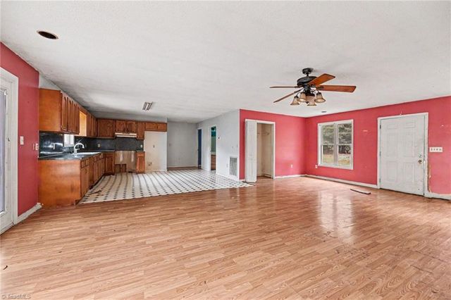 1059 Ben Anderson Road, Mocksville, NC 27028