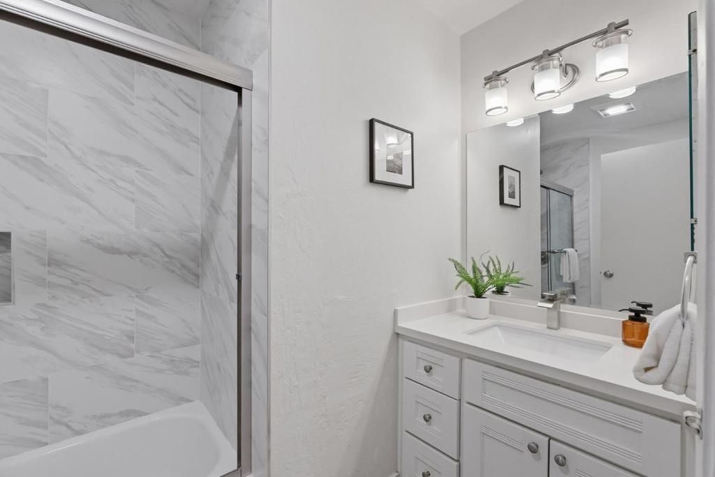 Image 15 of property listing at 20012 Northcrest Square, Cupertino, CA 95014