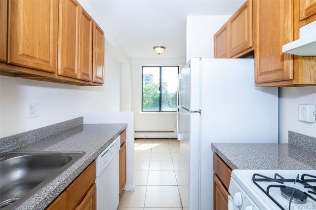 7 Lake Street 4-K, White Plains, NY 10603