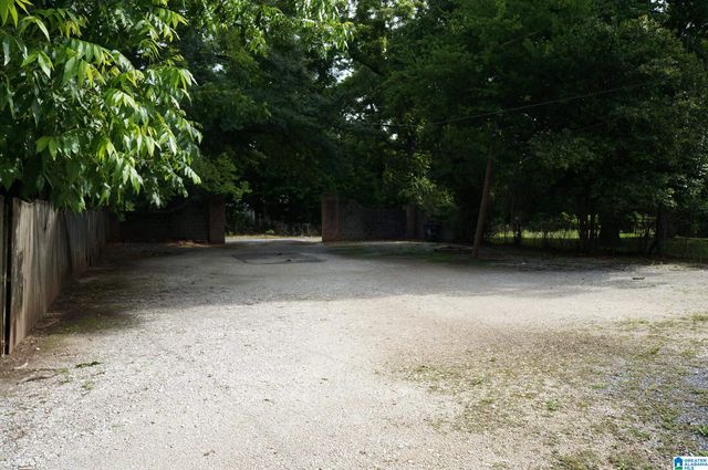 304 E 3RD STREET, Sylacauga, AL 35150