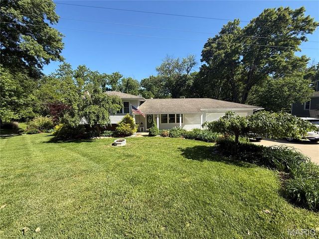 5419 Wenzel Road, Alton, IL 62002