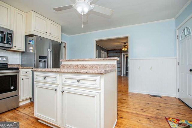 228 Bevis Street, Bowdon, GA 30108