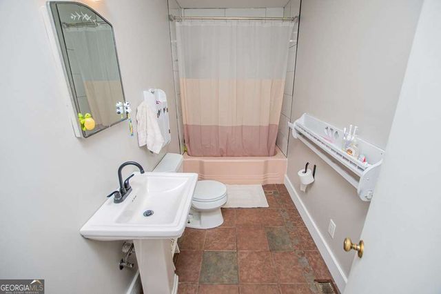 228 Bevis Street, Bowdon, GA 30108