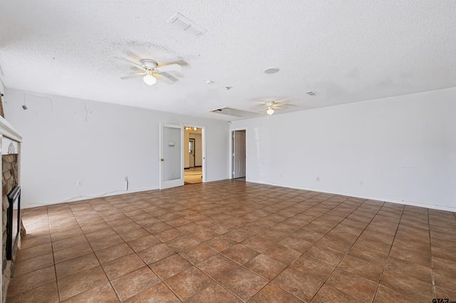 12013 County Road 4163, Tyler, TX 75704