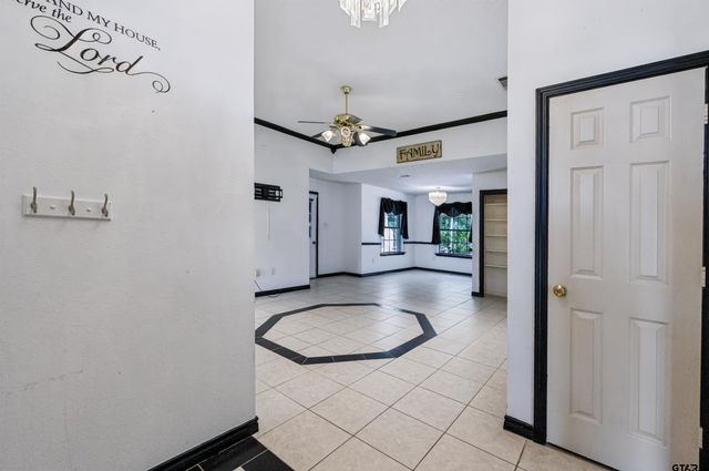 12013 County Road 4163, Tyler, TX 75704