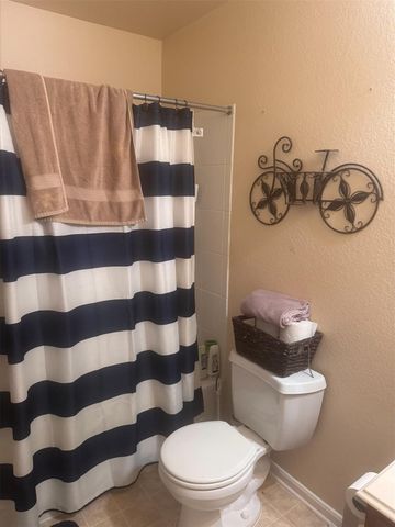 4007 Fairhope Oak Street, Pasadena, TX 77503