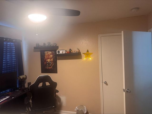 4007 Fairhope Oak Street, Pasadena, TX 77503