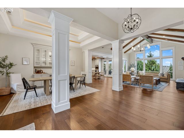 2605 LORINDA Ln, West Linn, OR 97068