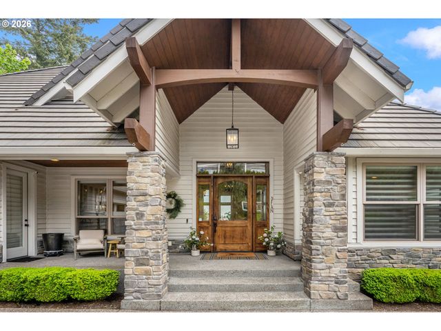 2605 LORINDA Ln, West Linn, OR 97068