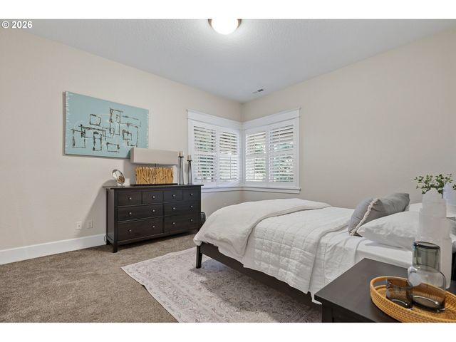 2605 LORINDA Ln, West Linn, OR 97068