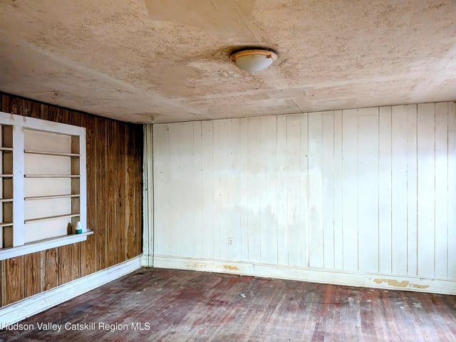 904 New York 9h, Ghent, NY 12075