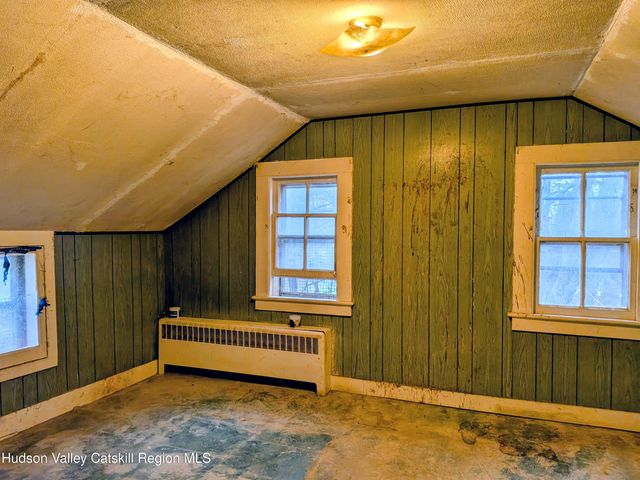 904 New York 9h, Ghent, NY 12075