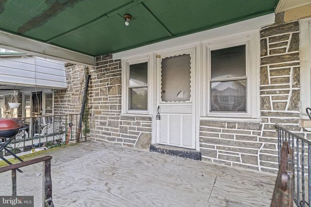 298 E QUEEN LN, Philadelphia, PA 19144