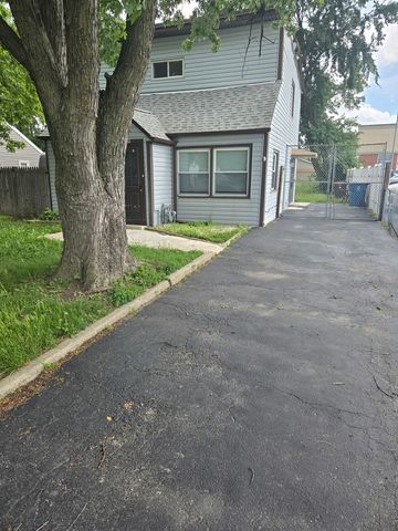 7139 W 74th Street, Chicago, IL 60638