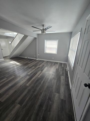 7139 W 74th Street, Chicago, IL 60638