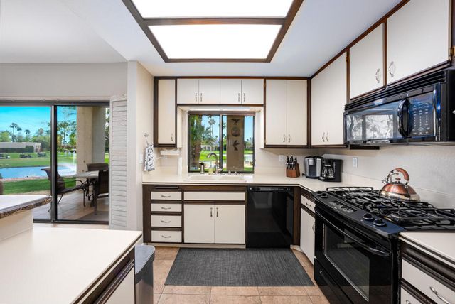 28764 Taos Court, Cathedral City, CA 92234