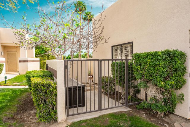 28764 Taos Court, Cathedral City, CA 92234