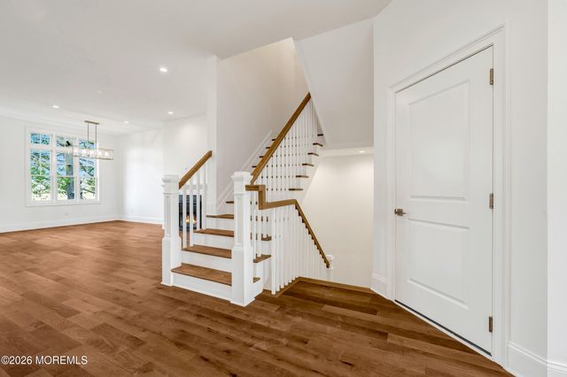 126 Eagle Way, Eatontown, NJ 07724