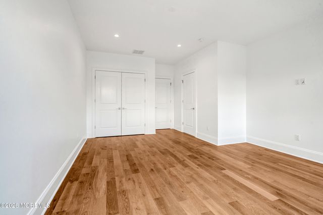 126 Eagle Way, Eatontown, NJ 07724