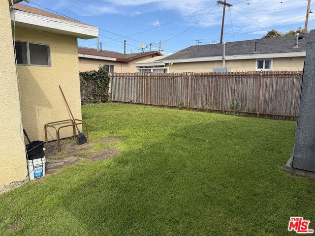 205 W Poplar Street, Compton, CA 90220