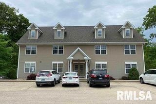 3445 W DORCHESTER Ridge D, Peoria, IL 61604