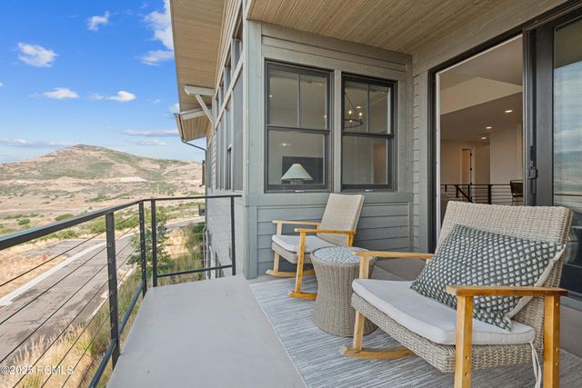 368 E Overlook Loop, Hideout, UT 84036