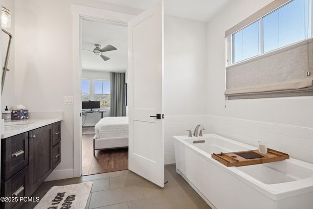 368 E Overlook Loop, Hideout, UT 84036