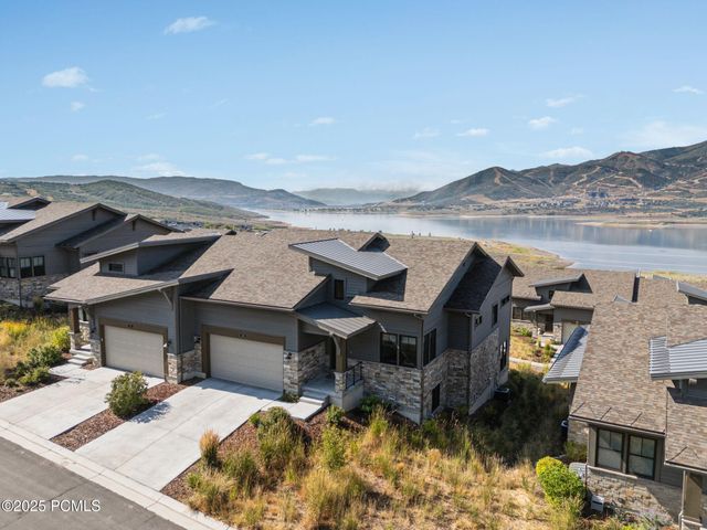 368 E Overlook Loop, Hideout, UT 84036