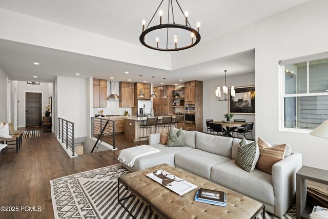 368 E Overlook Loop, Hideout, UT 84036