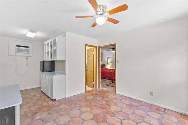 628 Southern St, Corpus Christi, TX 78404