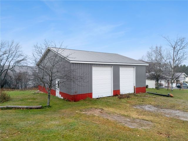 709 Westover Rd., Westover, PA 16692