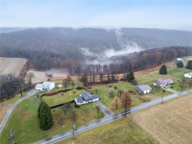 709 Westover Rd., Westover, PA 16692