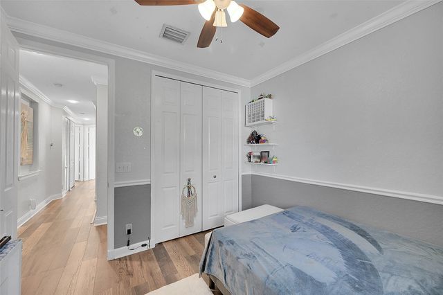 81 Legacy Court, Delray Beach, FL 33445