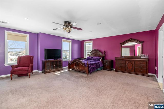 238 Park Avenue, Teaneck, NJ 07666